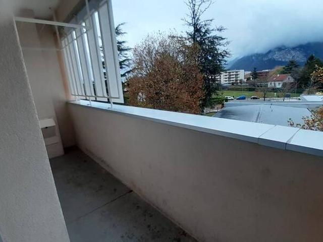 Location appartement t4 61 m² Fontaine 38600 677 €