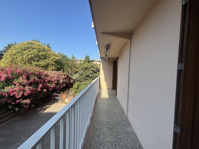 Location Appartement T4 72m2 LA COUPIANE | Grech Immobilier