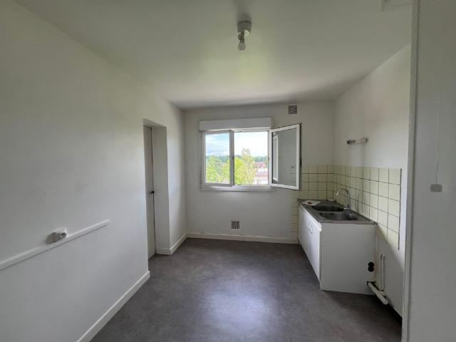 Location Appartement T4 79 m² Valentigney