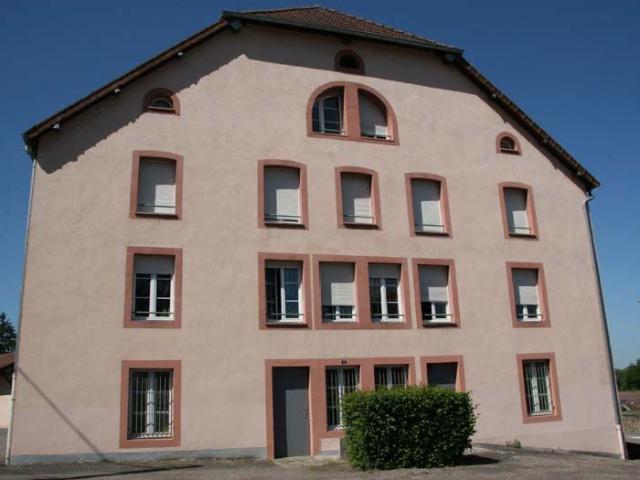 Location Appartement T4 80 m² Rougemont