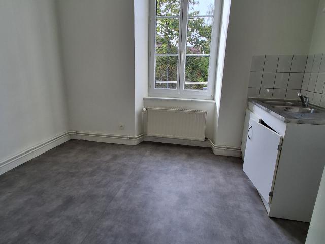 Location Appartement T4 80 m² Sancey