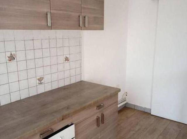 Location appartement t4 81 m² Sassenage 38360 950 €