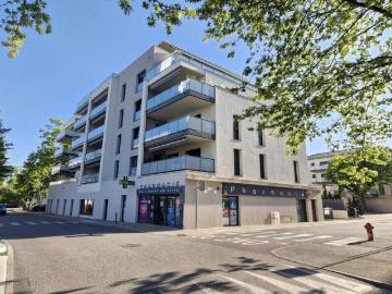 Location appartement t4 119 m² Bourgoin Jallieu 38300 1 500 €