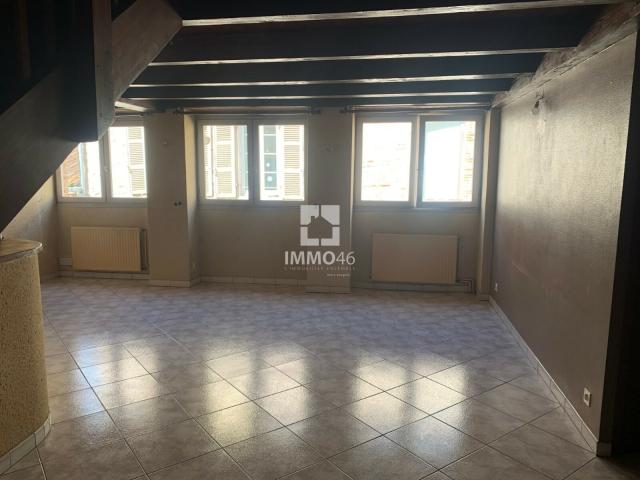 Location appartement t4 Cahors 46000, 73m², 4 pièces. T4 ROI DEL