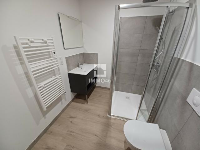 Location appartement t4 Cahors 46000, 80m², 2 pièces. CHG TEM QUE