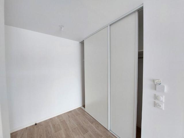 location Appartement T4 DE 84.4m² À POITIERS
