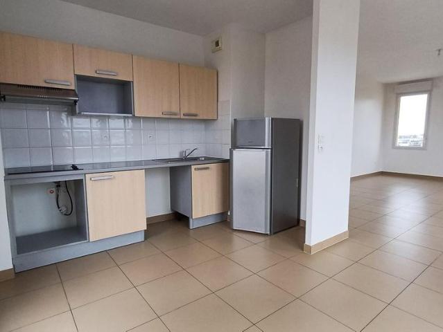 location Appartement T4 DE 93.14m² À NANTES