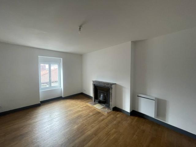 Location appartement T5 Annonay RUE DE TOURNON