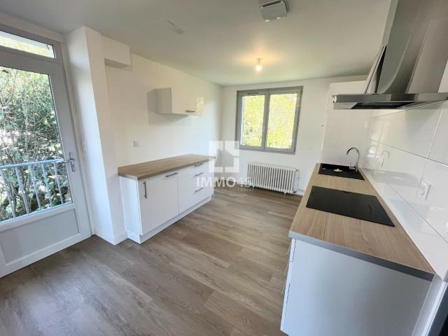 Location appartement t5 Cahors 46000, 96m², 5 pièces. T5 MAN1 GUE