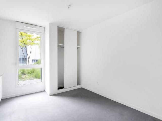 location Appartement T5 DE 93.9m² À MASSY