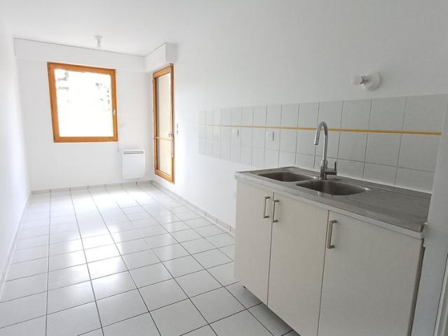 location Appartement T5 DE 110.3m² À SCEAUX