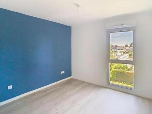 location appartement templemars 2 pièces 39 m2 nord 59175 780 € / mois