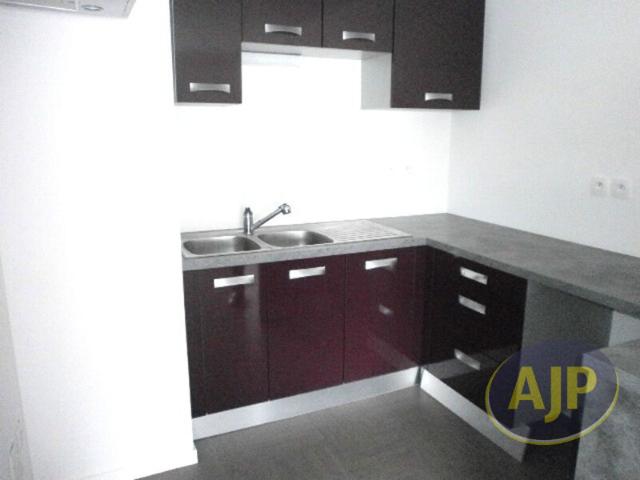 Location appartement Thouare Sur Loire: 610 € AJP Immobilier Carquefou