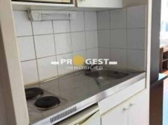 location appartement tholonet 1 pièce 17 m2 bouches du rhone 13100 522 € / mois