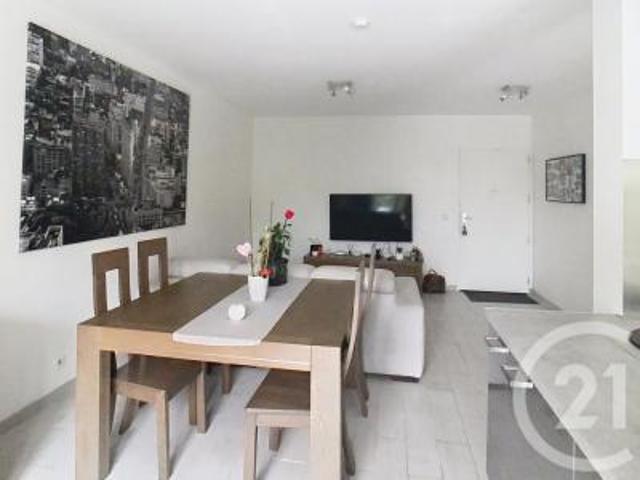 location appartement thiais 3 pièces 59 m2 val de marne 94320 1280 € / mois