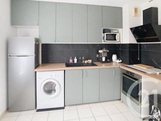 location appartement thiais 2 pièces 42 m2 val de marne 94320 965 € / mois