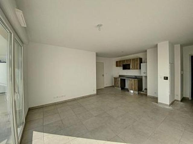 location appartement timone 2 pièces 43 m2 bouches du rhone 13010 840 €