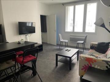 location appartement toulon 3 pièces 75 m2 var 83000 840 € / mois