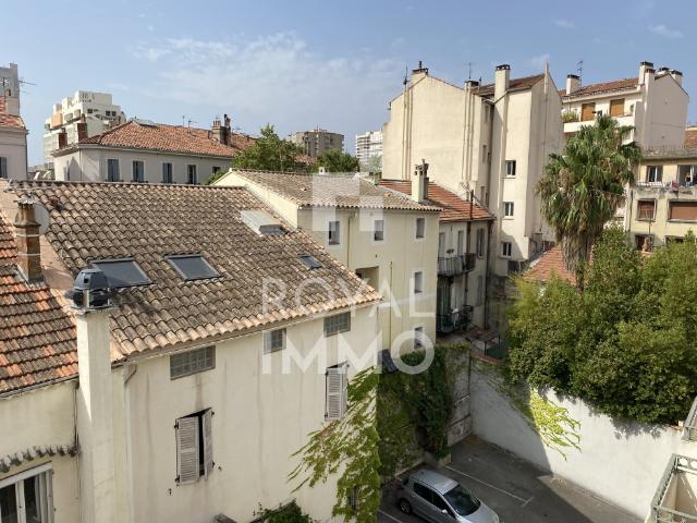 Location appartement Toulon 1 pièce 24m² 586€ | Royal Immo