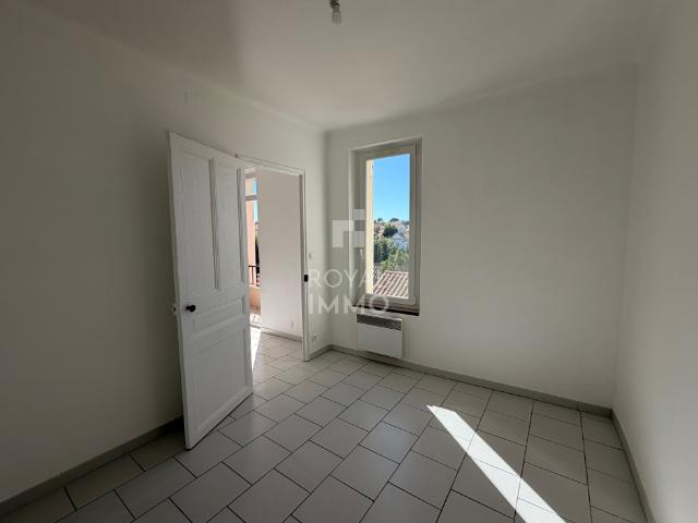 Location appartement Toulon 2 pièces 30.3m² 610€ | Royal Immo
