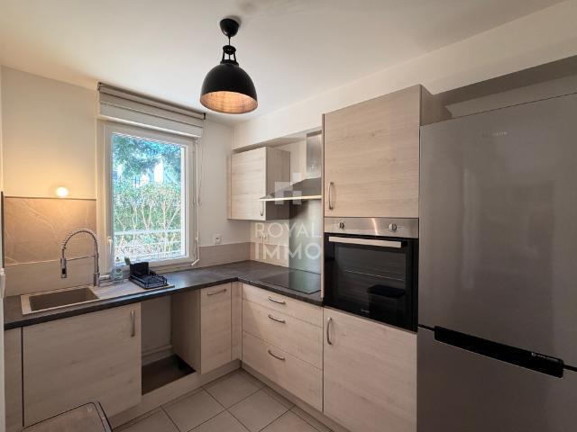 Location appartement Toulon 2 pièces 44.8m² 775€ | Royal Immo