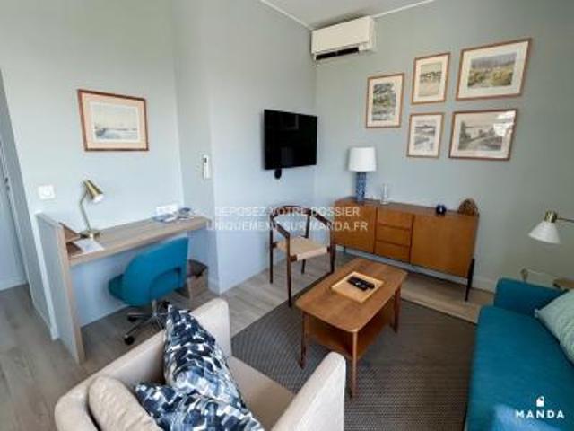 location appartement toulon 2 pièces 48 m2 var 83000 890 € / mois