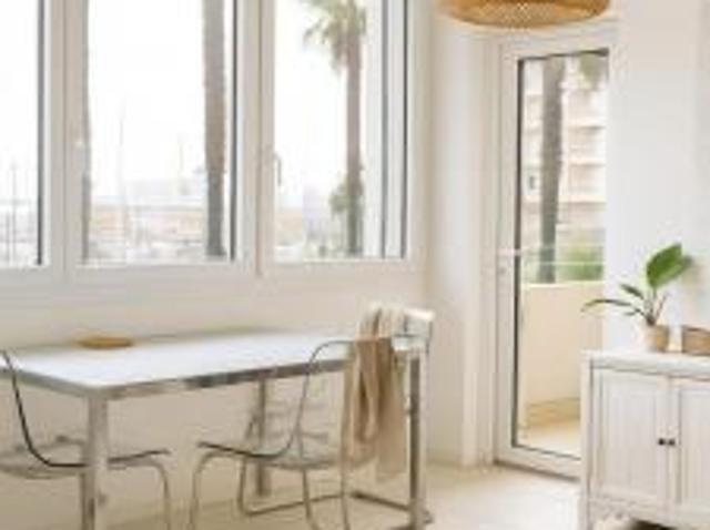 location appartement toulon 4 pièces 67 m2 var 83000 1034 € / mois