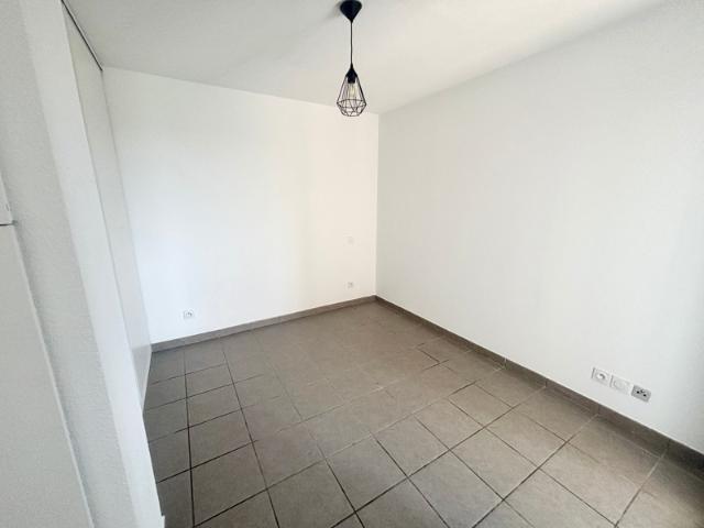Location Appartement Toulouse Croix Daurade 31200 1 pièce 32 m²