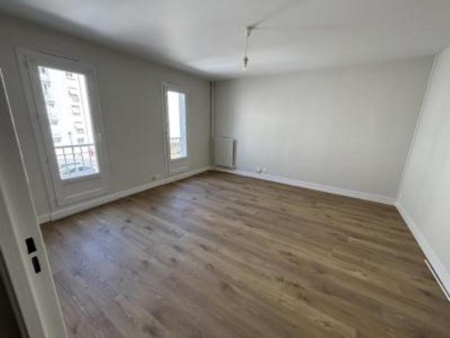 location appartement tours 1 pièce 34 m2 indre et loire 37000 680 € / mois