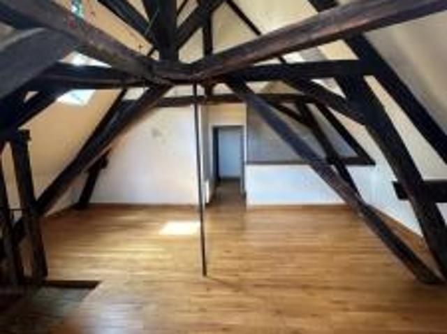 location appartement troyes 3 pièces 67 m2 aube 10000 594 € / mois