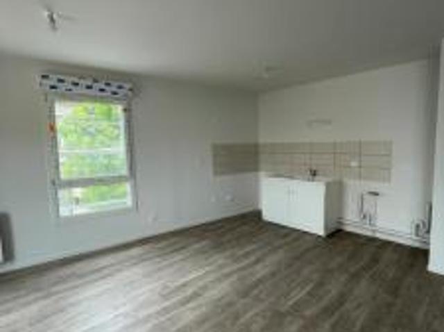 location appartement troyes 3 pièces 75 m2 aube 10000 522 € / mois