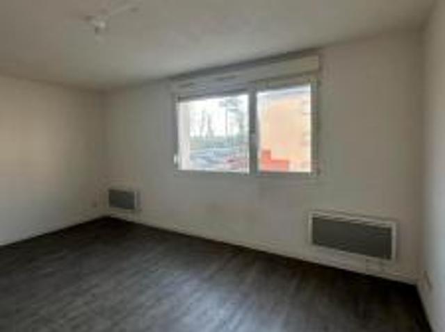 location appartement troyes 1 pièce 26 m2 aube 10000 402 € / mois