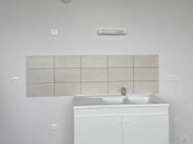 location appartement troyes 2 pièces 61 m2 aube 10000 483 € / mois
