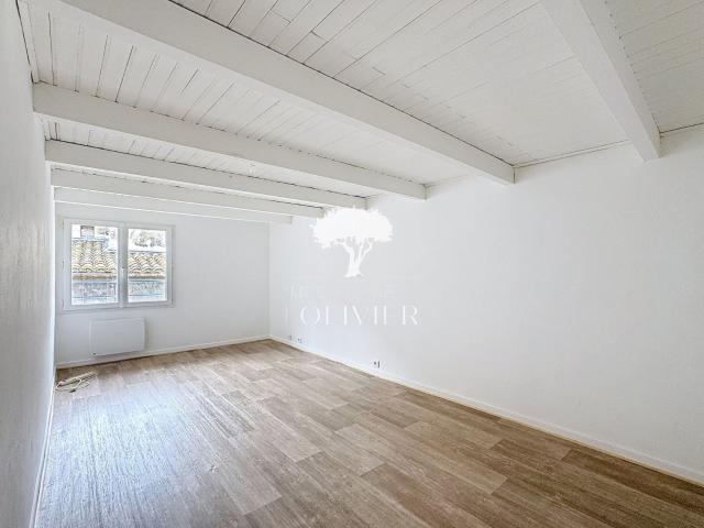 Location Appartement Traverse de Roumanille, Apt