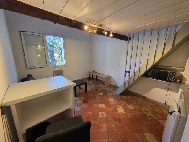 Location Appartement Traverse Sylvacanne, Aix en Provence