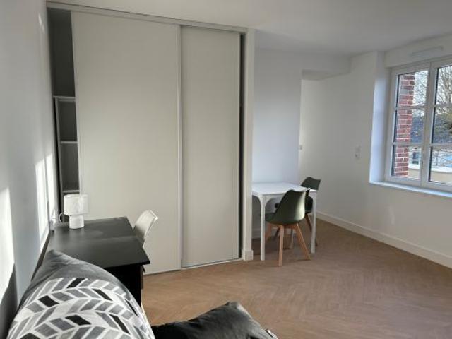Location / Appartement Type 1 à AUBIGNY SUR NERE