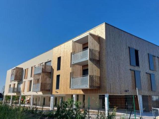 Location / Appartement Type 4 à SEMOY