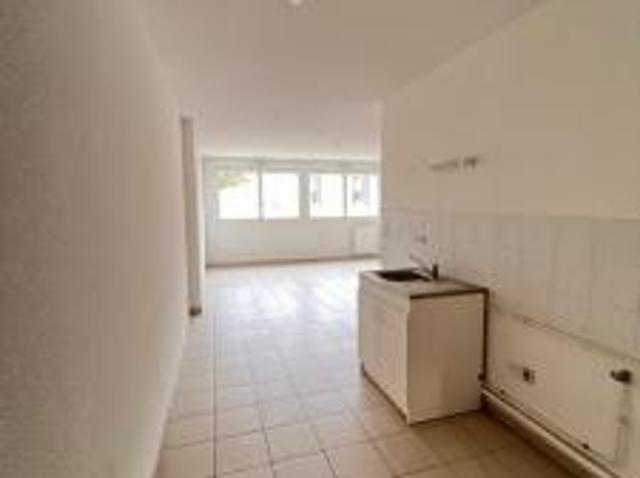 location appartement valence 1 pièce 50 m2 drome 26000 505 € / mois