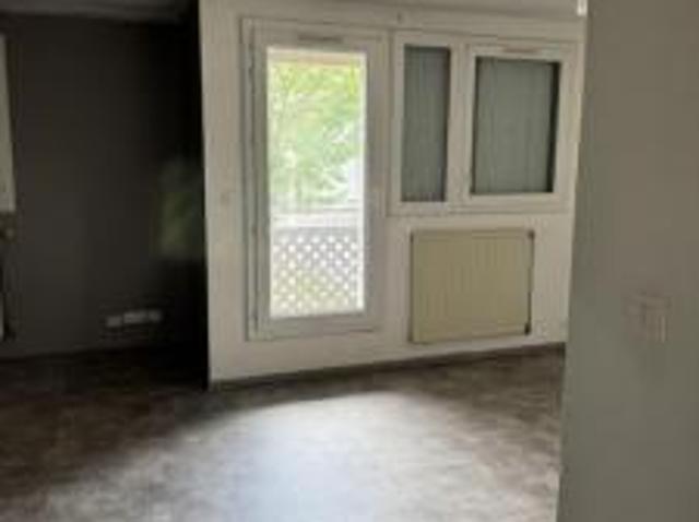 location appartement valence 3 pièces 66 m2 drome 26000 617 € / mois