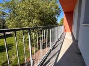 location appartement valence 4 pièces 75 m2 drome 26000 715 € / mois