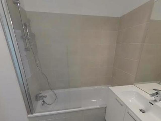 location appartement valenciennes 3 pièces 60 m2 nord 59300 746 € / mois