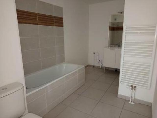 location appartement valenciennes 2 pièces 39 m2 nord 59300 529 € / mois