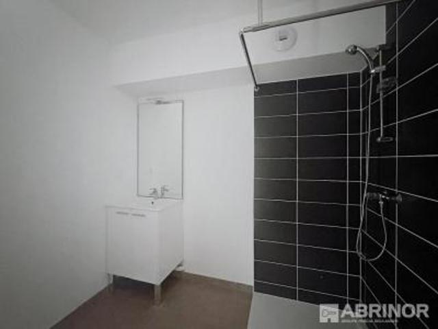 location appartement valenciennes 2 pièces 54 m2 nord 59300 690 € / mois
