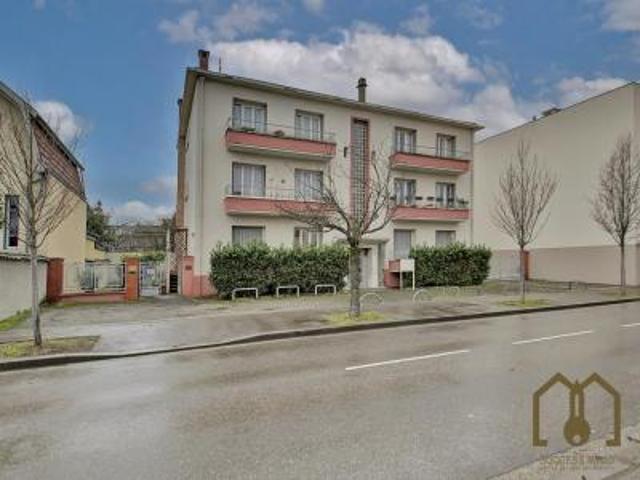 location appartement vaulx en velin 1 pièce 17 m2 rhone 69120 650 € / mois