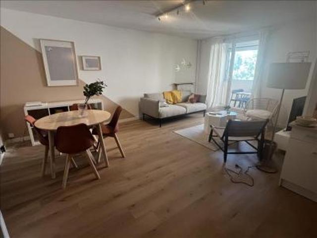 location appartement vaulx en velin 1 pièce 71 m2 rhone 69120 480 € / mois