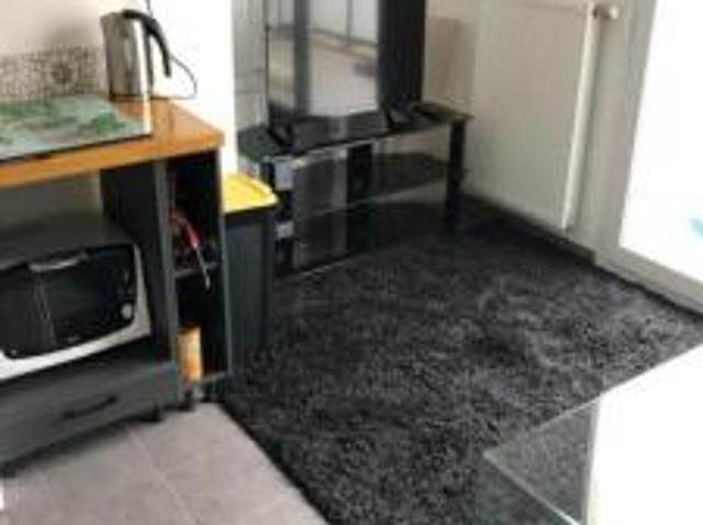 location appartement vaulx en velin 2 pièces 39 m2 rhone 69120 835 € / mois