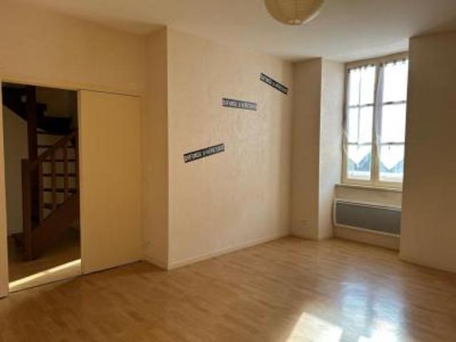 location appartement vermenton 3 pièces 68 m2 yonne 89270 487 € / mois