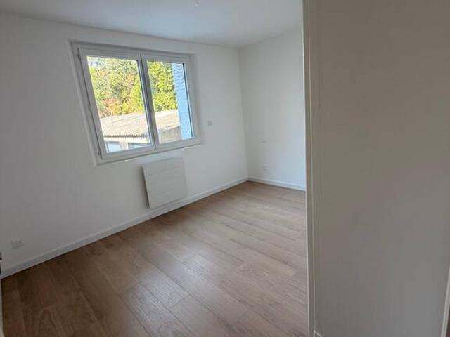 Location Appartement Vieux Pont sur l'Hérault, Pézenas