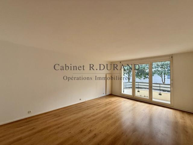 Location Appartement Villa Sainte Cécile, Courbevoie