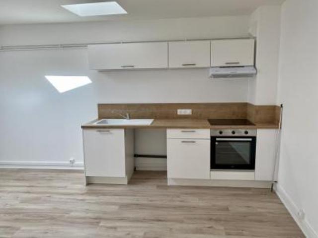 location appartement villefranche sur saone 1 pièce 33 m2 rhone 69400 520 € / mois